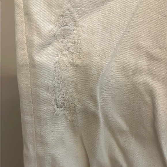 Women's White Jeans - Picture 4 of 5